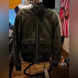 Leather jacket sz medium